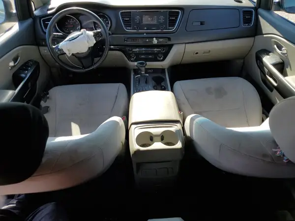 KNDMB5C13G6130570 2016 KIA SEDONA - Image 8