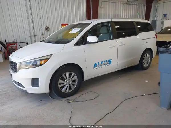 KNDMB5C13G6132500 2016 KIA SEDONA - Image 2