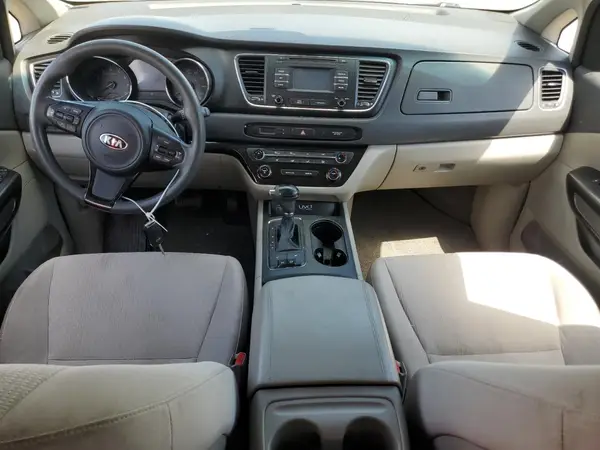KNDMB5C13G6134229 2016 KIA SEDONA - Image 8