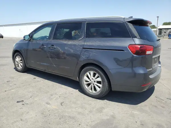 KNDMB5C13G6151662 2016 KIA SEDONA - Image 2