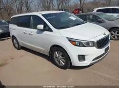 KNDMB5C13G6158076 2016 KIA SEDONA