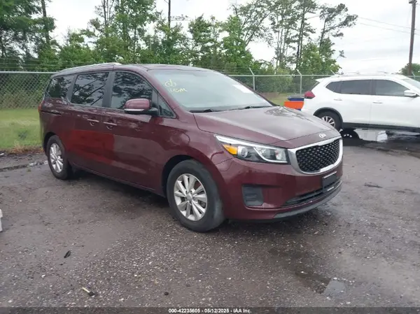 KNDMB5C13G6182278 2016 KIA SEDONA - Image 1