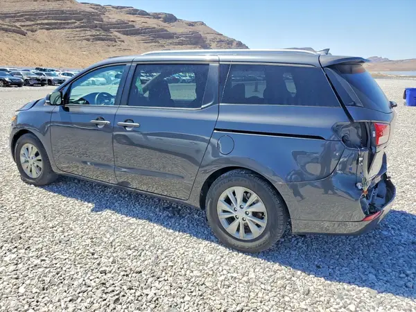 KNDMB5C13G6183947 2016 KIA SEDONA - Image 2