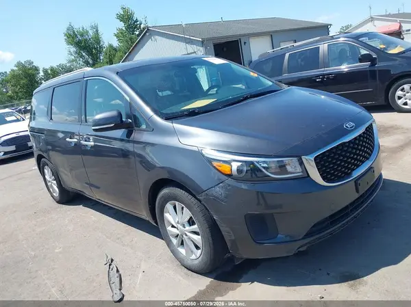 KNDMB5C13G6189523 2016 KIA SEDONA - Image 1