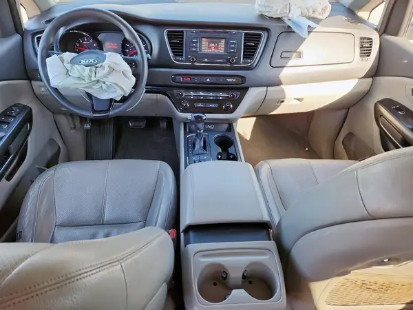 KNDMB5C13G6194592 2016 KIA SEDONA - Image 8
