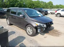 KNDMB5C13G6194625 2016 KIA SEDONA