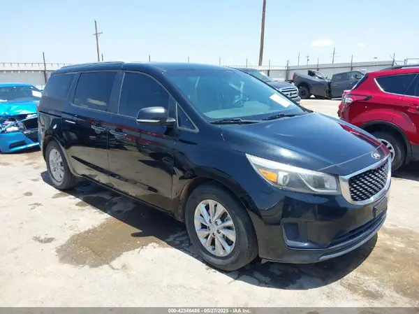 KNDMB5C13G6196102 2016 KIA SEDONA - Image 1