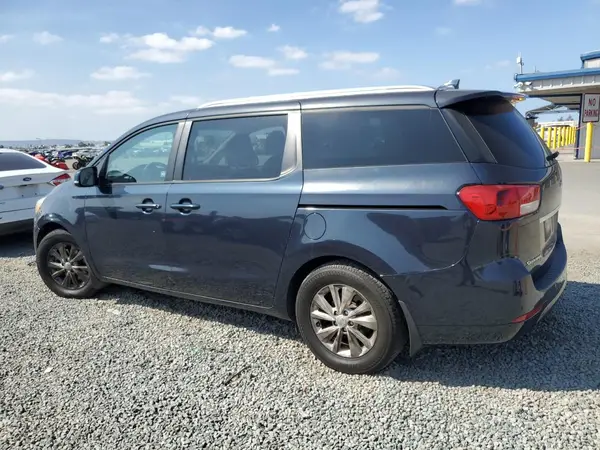 KNDMB5C13G6203386 2016 KIA SEDONA - Image 2