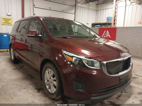 KNDMB5C13G6214114 2016 KIA SEDONA - Image 1