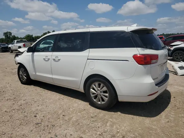 KNDMB5C13H6219072 2017 KIA SEDONA - Image 2