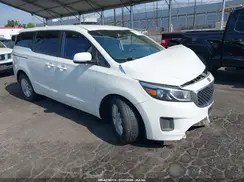 KNDMB5C13H6223204 2017 KIA SEDONA