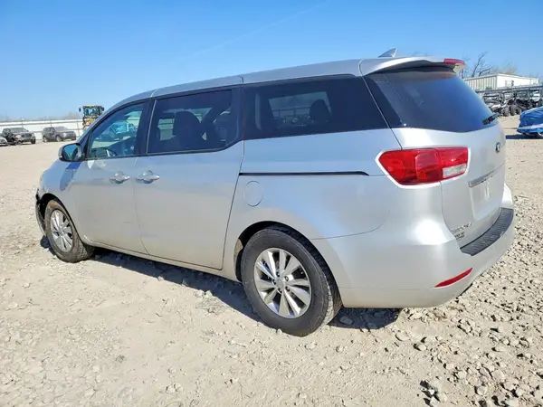 KNDMB5C13H6227138 2017 KIA SEDONA - Image 2