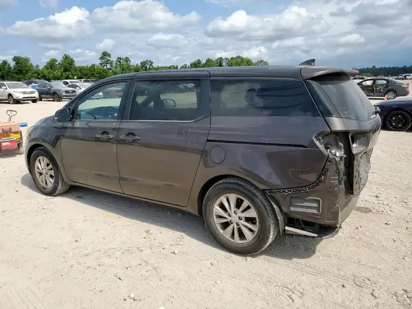 KNDMB5C13H6230542 2017 KIA SEDONA - Image 2