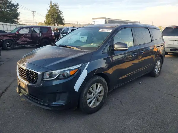 KNDMB5C13H6233618 2017 KIA SEDONA - Image 1
