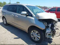 KNDMB5C13H6249379 2017 KIA SEDONA