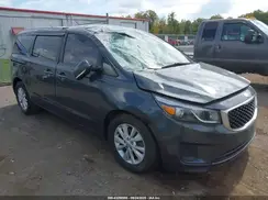 KNDMB5C13H6267204 2017 KIA SEDONA