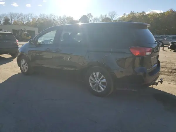 KNDMB5C13H6306888 2017 KIA SEDONA - Image 2
