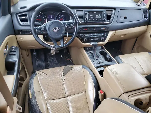 KNDMB5C13H6308057 2017 KIA SEDONA - Image 8