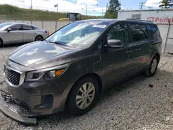 KNDMB5C13H6318457 2017 KIA SEDONA