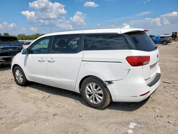 KNDMB5C13H6318491 2017 KIA SEDONA - Image 2