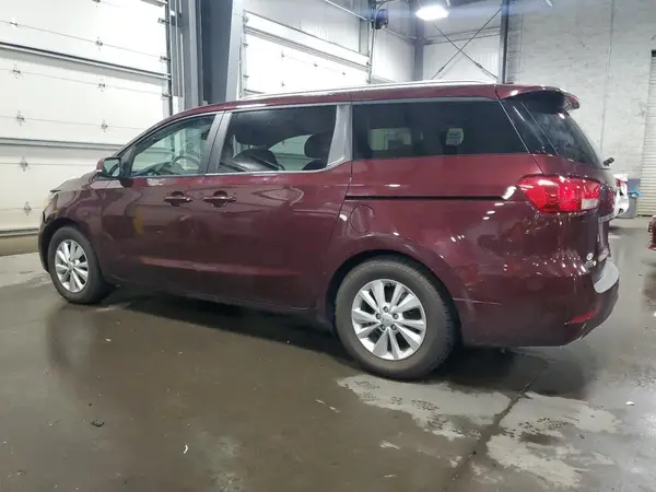 KNDMB5C13H6324971 2017 KIA SEDONA - Image 2