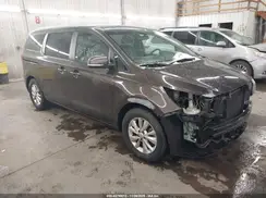 KNDMB5C13H6325909 2017 KIA SEDONA