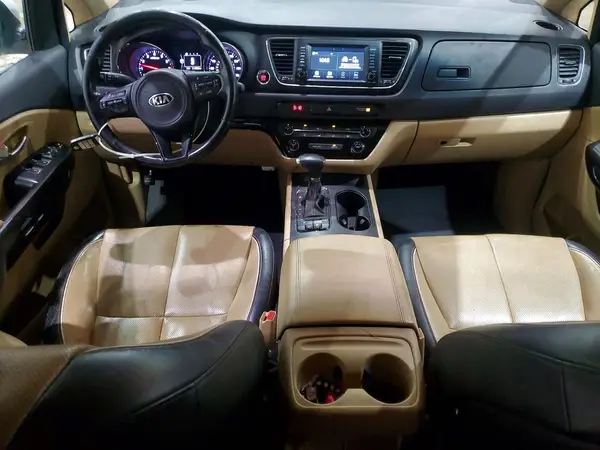 KNDMB5C13H6327627 2017 KIA SEDONA - Image 8