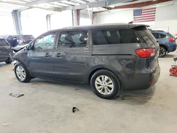 KNDMB5C13H6329846 2017 KIA SEDONA - Image 2