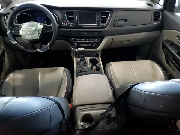 KNDMB5C13H6329846 2017 KIA SEDONA - Image 8