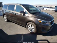 KNDMB5C13H6338899 2017 KIA SEDONA