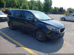 KNDMB5C13J6354123 2018 KIA SEDONA