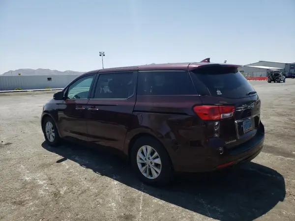 KNDMB5C13J6372931 2018 KIA SEDONA - Image 2