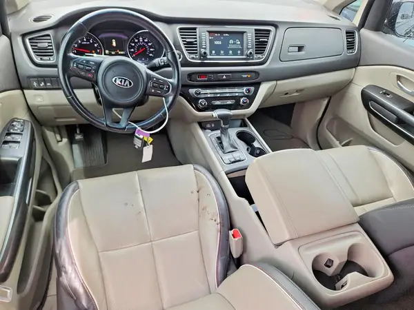 KNDMB5C13J6373285 2018 KIA SEDONA - Image 8