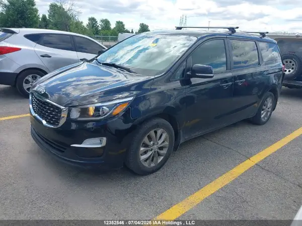 KNDMB5C13K6463330 2019 KIA SEDONA - Image 2