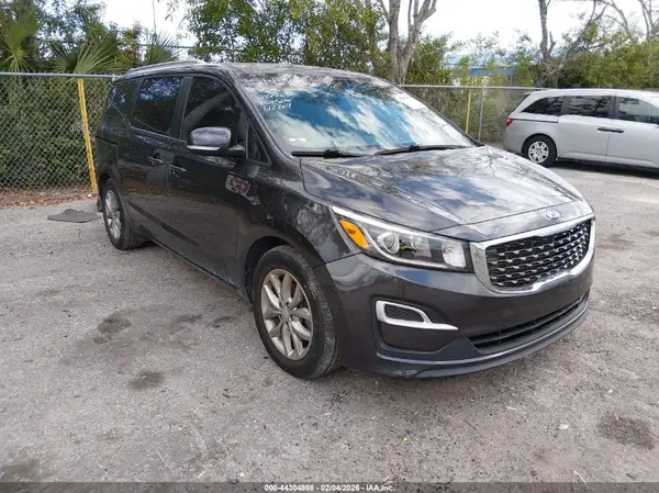 KNDMB5C13K6512204 2019 KIA SEDONA - Image 1