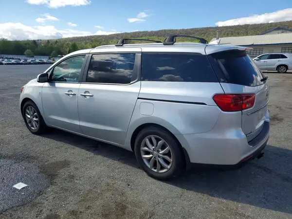 KNDMB5C13K6517659 2019 KIA SEDONA - Image 2