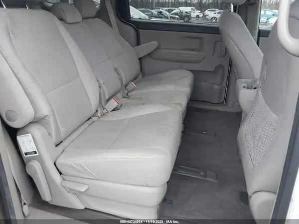 KNDMB5C13K6540231 2019 KIA SEDONA - Image 8