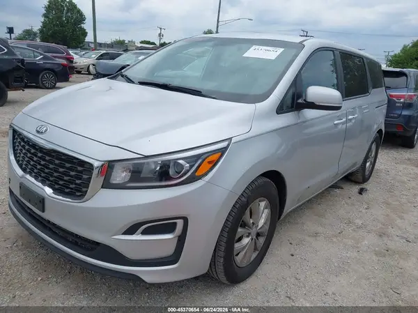 KNDMB5C13K6541279 2019 KIA SEDONA - Image 2