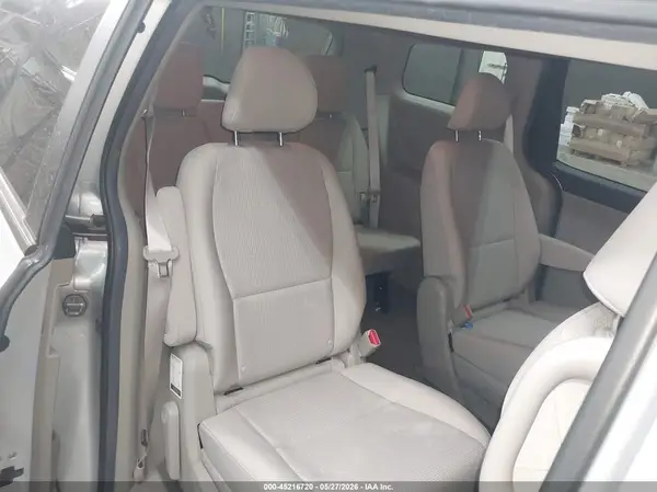 KNDMB5C13K6549740 2019 KIA SEDONA - Image 8