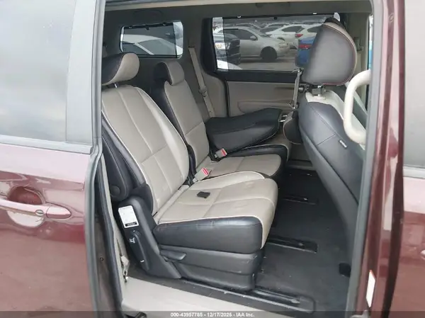 KNDMB5C13L6575160 2020 KIA SEDONA - Image 8