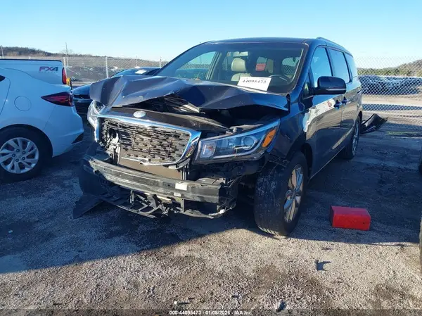 KNDMB5C13L6576969 2020 KIA SEDONA - Image 2