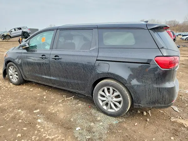 KNDMB5C13L6587678 2020 KIA SEDONA - Image 2