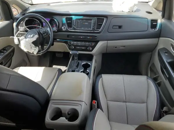 KNDMB5C13L6596817 2020 KIA SEDONA - Image 8