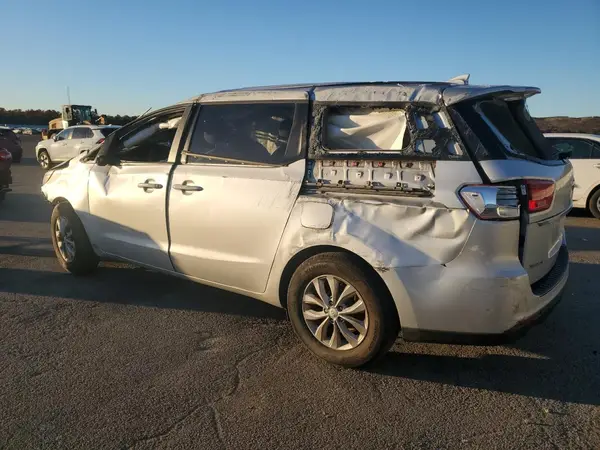 KNDMB5C13L6600848 2020 KIA SEDONA - Image 2