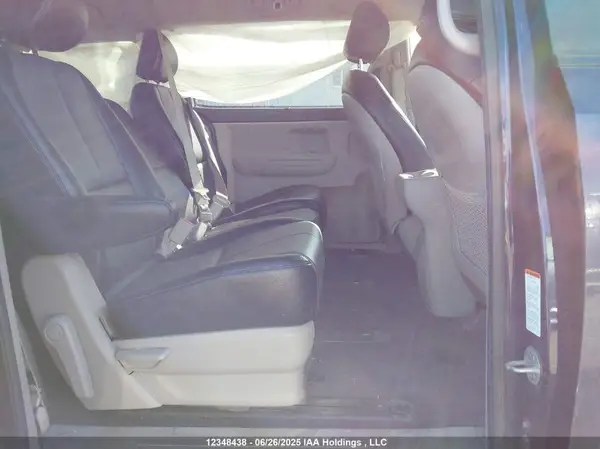 KNDMB5C13L6624051 2020 KIA SEDONA - Image 8