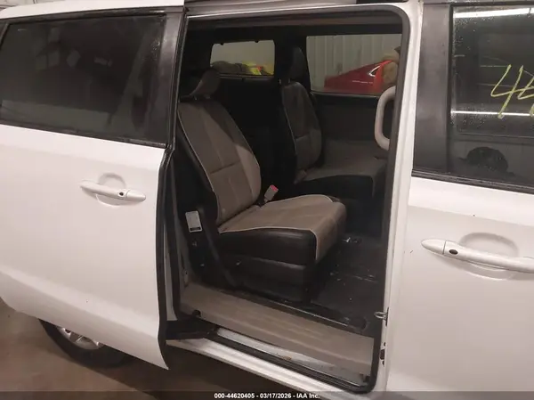 KNDMB5C13L6648334 2020 KIA SEDONA - Image 8