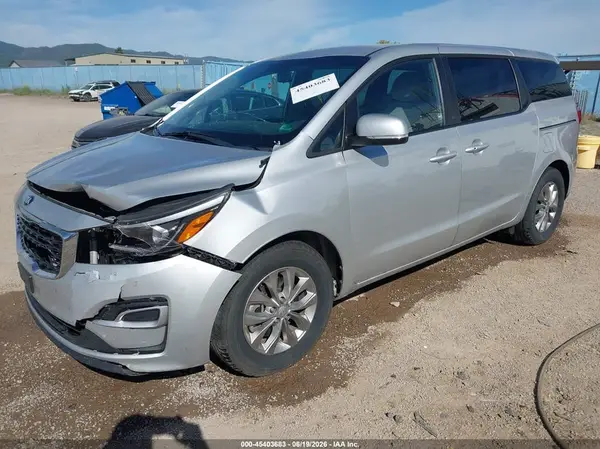 KNDMB5C13M6667645 2021 KIA SEDONA - Image 2
