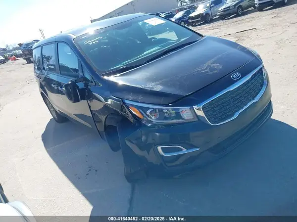 KNDMB5C13M6667838 2021 KIA SEDONA - Image 1