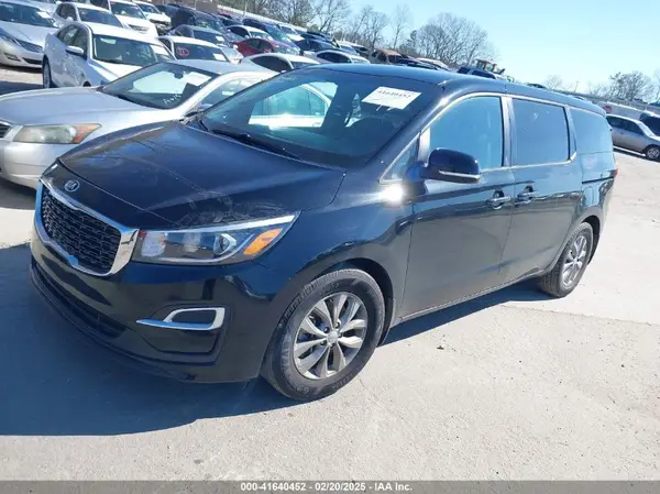 KNDMB5C13M6667838 2021 KIA SEDONA - Image 2