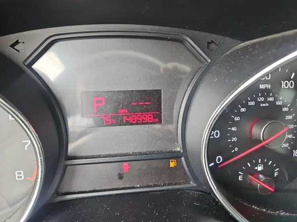 KNDMB5C14G6082187 2016 KIA SEDONA - Image 8